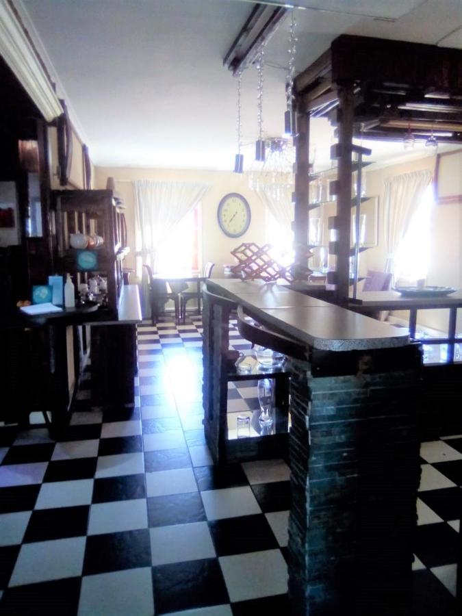 Bread And Barrel Guesthouse Bellville Cape Town Dış mekan fotoğraf