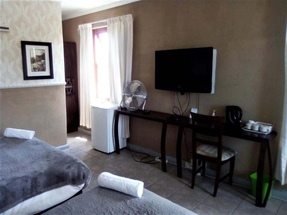 Bread And Barrel Guesthouse Bellville Cape Town Dış mekan fotoğraf